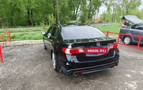 Honda Accord VIII рестайлинг, 2011 год, 1 250 000 рублей, 5 фотография