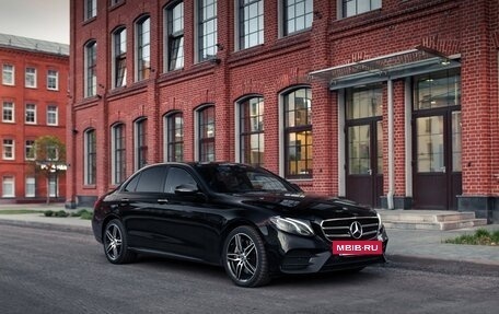 Mercedes-Benz E-Класс, 2018 год, 3 500 000 рублей, 2 фотография