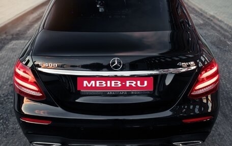 Mercedes-Benz E-Класс, 2018 год, 3 500 000 рублей, 8 фотография