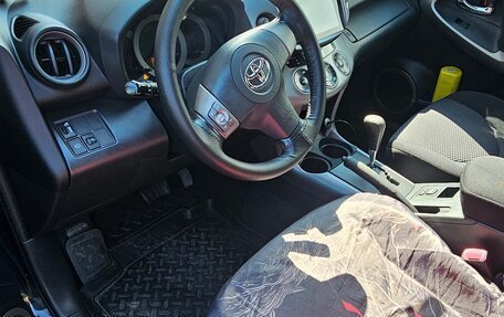 Toyota RAV4, 2008 год, 1 050 000 рублей, 2 фотография