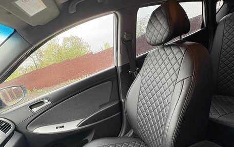 Hyundai Solaris II рестайлинг, 2013 год, 700 000 рублей, 8 фотография