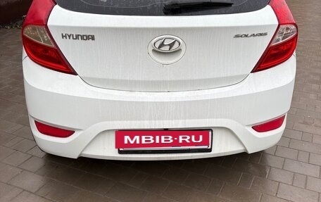 Hyundai Solaris II рестайлинг, 2013 год, 700 000 рублей, 4 фотография