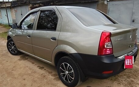 Renault Logan I, 2010 год, 400 000 рублей, 3 фотография