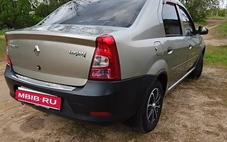 Renault Logan I, 2010 год, 400 000 рублей, 2 фотография