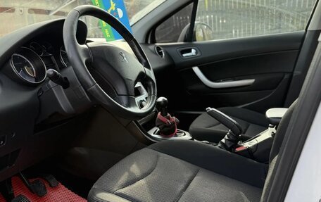 Peugeot 408 I рестайлинг, 2014 год, 550 000 рублей, 2 фотография