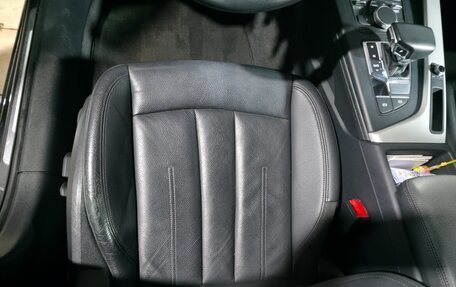 Audi A4, 2019 год, 3 100 000 рублей, 13 фотография