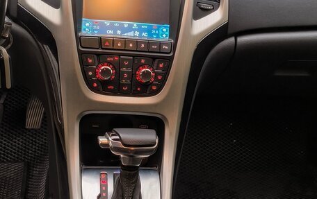 Opel Astra J, 2012 год, 760 000 рублей, 15 фотография