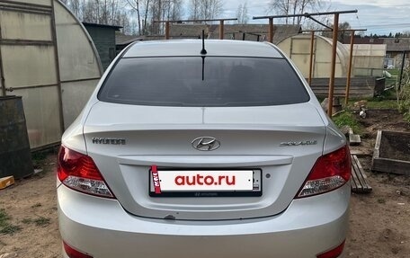 Hyundai Solaris II рестайлинг, 2013 год, 715 000 рублей, 5 фотография