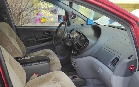 Toyota Previa II, 2000 год, 790 000 рублей, 1 фотография