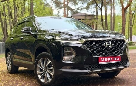 Hyundai Santa Fe IV, 2019 год, 2 700 000 рублей, 1 фотография