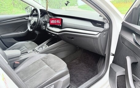 Skoda Octavia IV, 2020 год, 1 820 000 рублей, 10 фотография