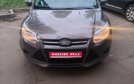 Ford Focus III, 2013 год, 820 000 рублей, 2 фотография