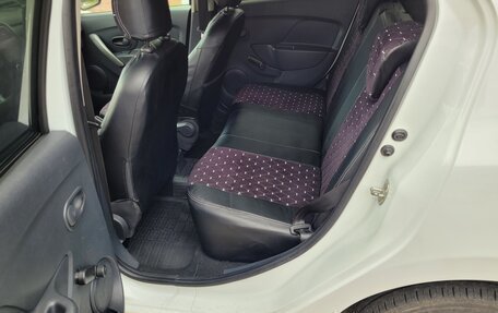 Renault Logan II, 2021 год, 900 000 рублей, 12 фотография