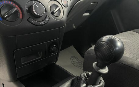 Chevrolet Aveo III, 2010 год, 400 000 рублей, 19 фотография