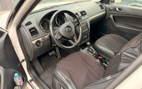 Skoda Yeti I рестайлинг, 2014 год, 1 240 000 рублей, 6 фотография