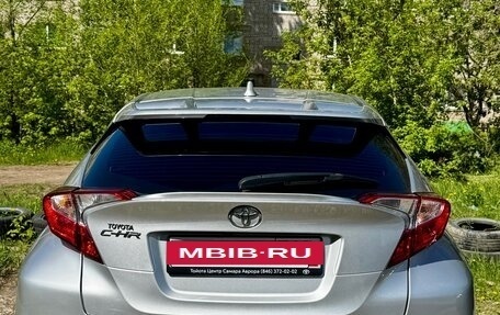 Toyota C-HR I рестайлинг, 2018 год, 2 550 000 рублей, 4 фотография