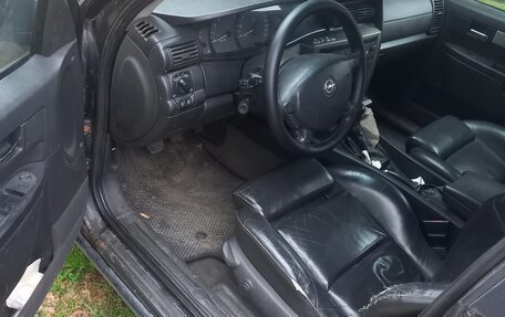 Opel Omega B, 2001 год, 440 000 рублей, 2 фотография