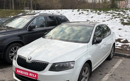 Skoda Octavia, 2017 год, 1 625 000 рублей, 2 фотография