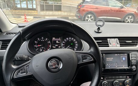 Skoda Octavia, 2017 год, 1 625 000 рублей, 10 фотография