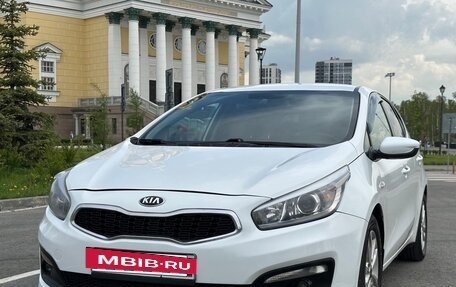 KIA cee'd III, 2016 год, 1 180 000 рублей, 2 фотография