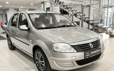 Renault Logan I, 2013 год, 450 000 рублей, 3 фотография