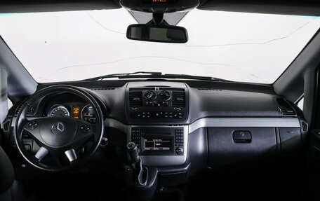 Mercedes-Benz Viano, 2013 год, 2 200 000 рублей, 14 фотография