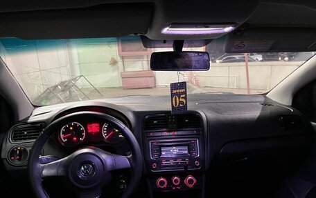 Volkswagen Polo VI (EU Market), 2013 год, 560 000 рублей, 5 фотография