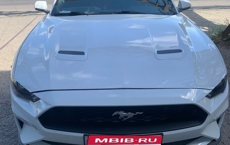 Ford Mustang VI рестайлинг, 2019 год, 3 100 000 рублей, 1 фотография
