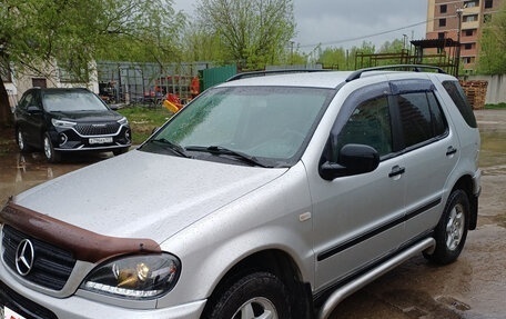 Mercedes-Benz M-Класс, 2000 год, 529 000 рублей, 1 фотография