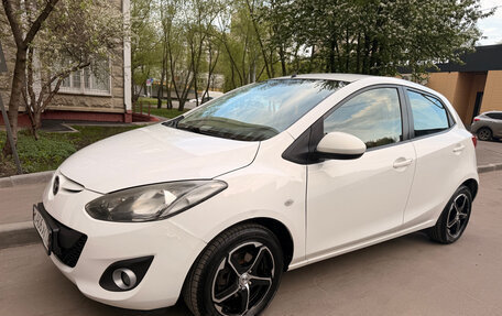 Mazda 2 III, 2012 год, 900 000 рублей, 10 фотография