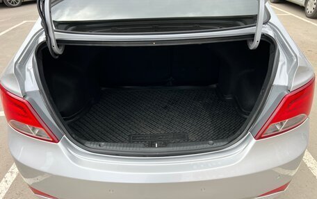 Hyundai Solaris II рестайлинг, 2015 год, 1 250 000 рублей, 12 фотография