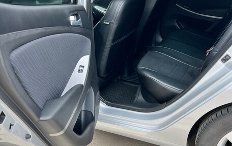 Hyundai Solaris II рестайлинг, 2015 год, 1 250 000 рублей, 15 фотография