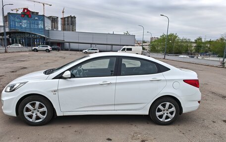 Hyundai Solaris II рестайлинг, 2013 год, 1 100 000 рублей, 4 фотография