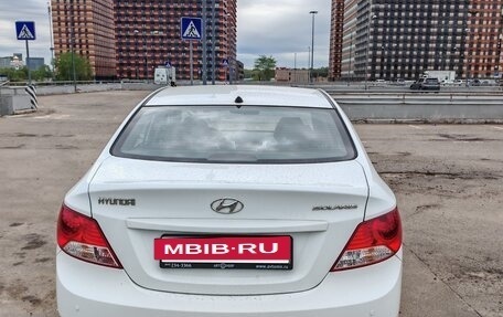 Hyundai Solaris II рестайлинг, 2013 год, 1 100 000 рублей, 3 фотография