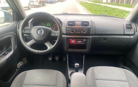 Skoda Fabia II, 2013 год, 580 000 рублей, 10 фотография