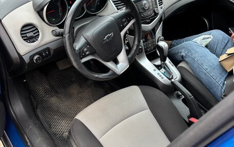 Chevrolet Cruze II, 2011 год, 560 000 рублей, 2 фотография