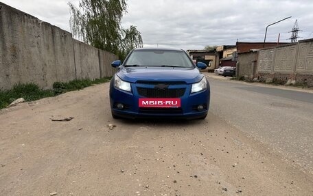 Chevrolet Cruze II, 2011 год, 560 000 рублей, 4 фотография