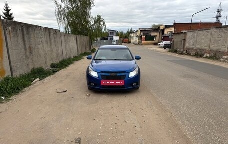 Chevrolet Cruze II, 2011 год, 560 000 рублей, 3 фотография
