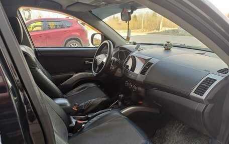 Mitsubishi Outlander III рестайлинг 3, 2011 год, 1 300 000 рублей, 6 фотография