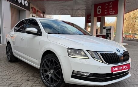 Skoda Octavia, 2017 год, 1 650 000 рублей, 2 фотография