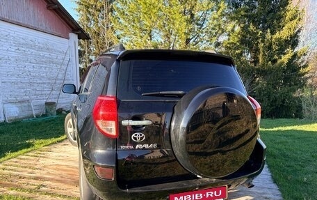 Toyota RAV4, 2007 год, 1 350 000 рублей, 2 фотография