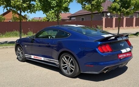 Ford Mustang VI рестайлинг, 2015 год, 2 400 000 рублей, 3 фотография