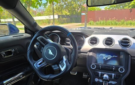 Ford Mustang VI рестайлинг, 2015 год, 2 400 000 рублей, 12 фотография