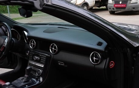 Mercedes-Benz SLK-Класс, 2012 год, 2 650 000 рублей, 31 фотография