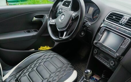 Volkswagen Polo VI (EU Market), 2017 год, 1 100 000 рублей, 7 фотография