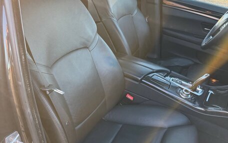 BMW 5 серия, 2011 год, 1 550 000 рублей, 14 фотография