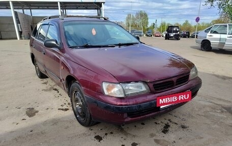 Toyota Carina, 1997 год, 200 000 рублей, 2 фотография