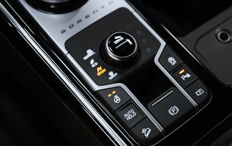 KIA Sorento IV, 2025 год, 8 900 000 рублей, 15 фотография