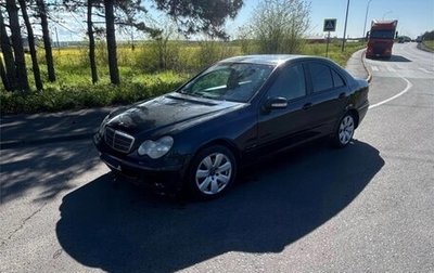 Mercedes-Benz C-Класс, 2000 год, 300 000 рублей, 1 фотография