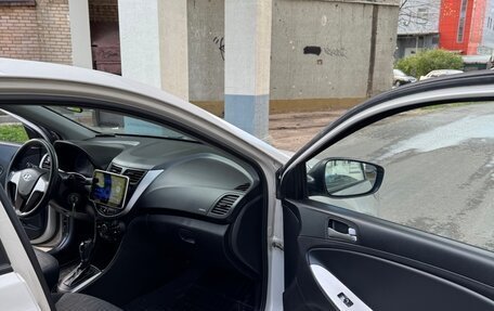 Hyundai Solaris II рестайлинг, 2015 год, 760 000 рублей, 7 фотография